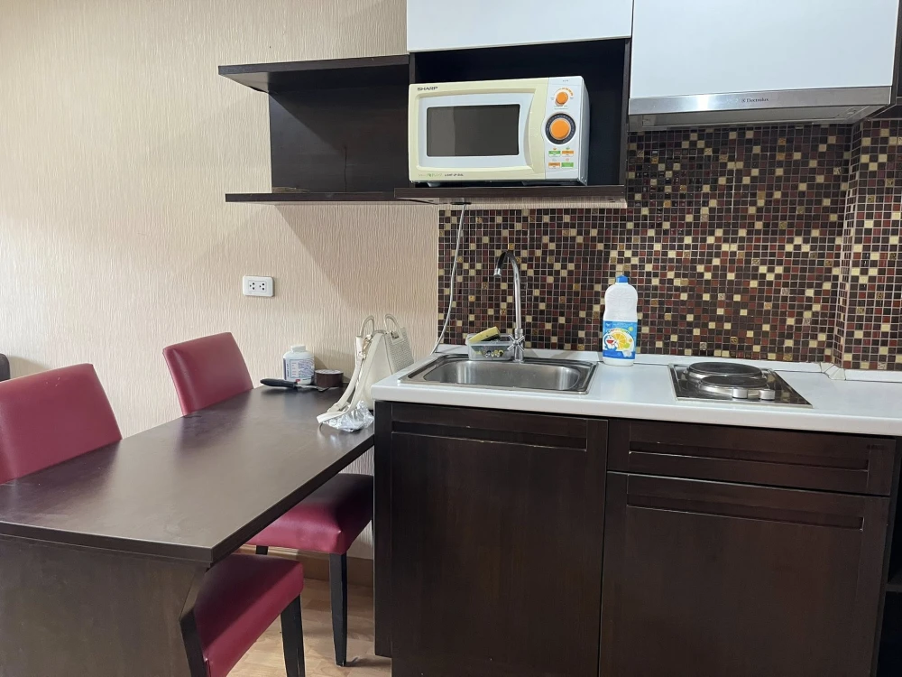 ให้เช่า Baan Navatara ห้องน่าอยู่ เฟอร์พร้อม ราคาสบายกระเป๋า จองเลย