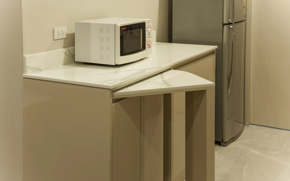 ให้เช่า BAAN SIRI สุขุมวิท ซอย 10 ชั้น 3 วิวสวน เงียบสงบและเป็นส่วนตัว ตกแต่งด้วยเฟอร์นิเจอร์อย่างดี รีบจองเลย