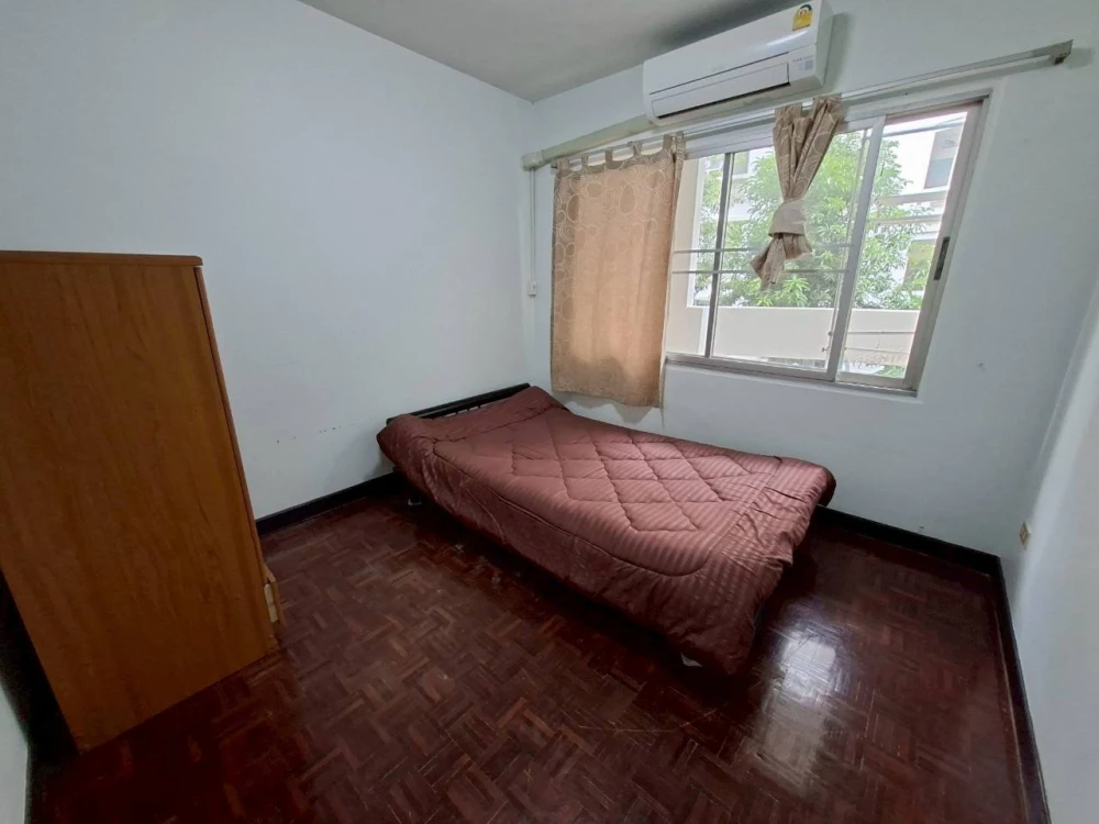 ให้เช่า Baan Suan Thon PhutthaBucha 47 ห้องกว้างพื้นที่ใช้สอยเยอะ เฟอร์ครบครัน หิ้วกระเป๋าเข้าอยู่ได้เลยจ้า