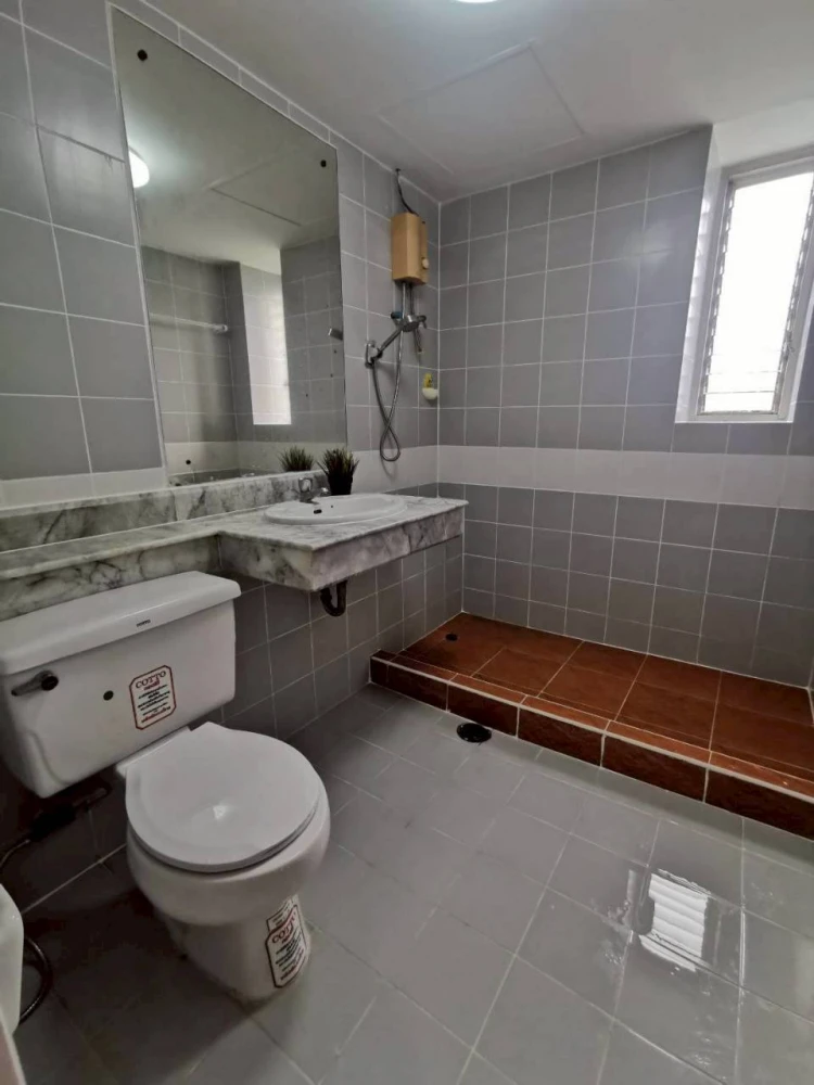 ให้เช่า Baan Suan Thon PhutthaBucha 47 ห้องพร้อมเข้าอยู่ เฟอร์พร้อม ราคาสบายกระเป๋า หิ้วกระเป๋ามาได้เลย