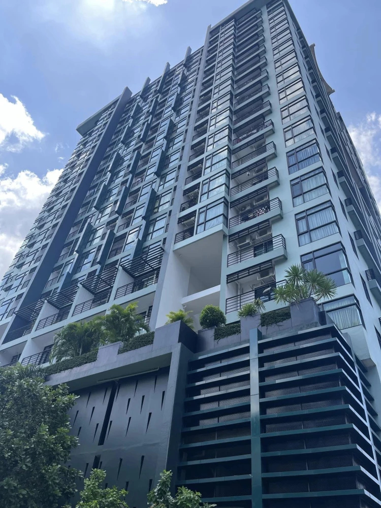 ให้เช่า Bangkok Horizon P48 ห้องพร้อมอยู่ เฟอร์พร้อม ราคาสบายกระเป๋า จองเลย!!!