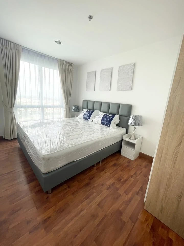 ให้เช่า Bangkok Horizon Ramkhamhaeng ห้องอยู่ชั้นสูงมาก เฟอร์นิเจอร์ครบ วิวสวย ไม่จองไม่ไ่ด้แล้ว