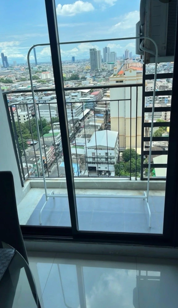ให้เช่า Bangkok Horizon Sathorn-Narathiwas ห้องมุมคนไม่พลุกพล่าน ทำเลดี มองเห็นวิวเมืองสวย ไม่บล็อค จองเลย