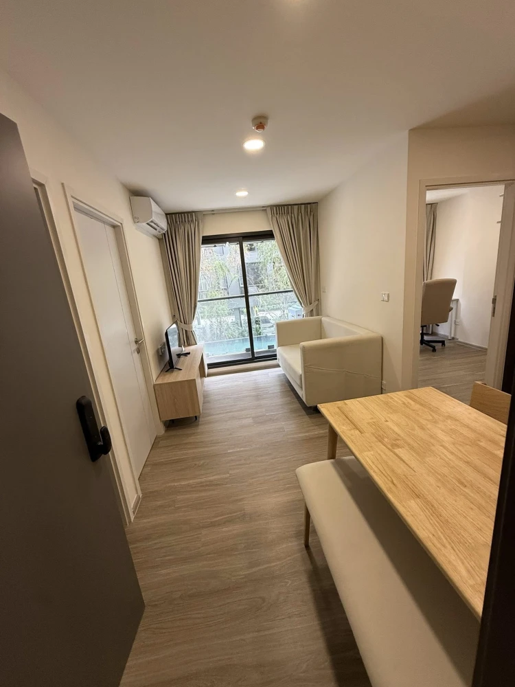 ให้เช่า beat sukumvit ห้องกว้างขวาง พื้นที่ใช้สอยเยอะ สิ่งอำนวยความสะดวกครบ จองเลย อย่าพลาด