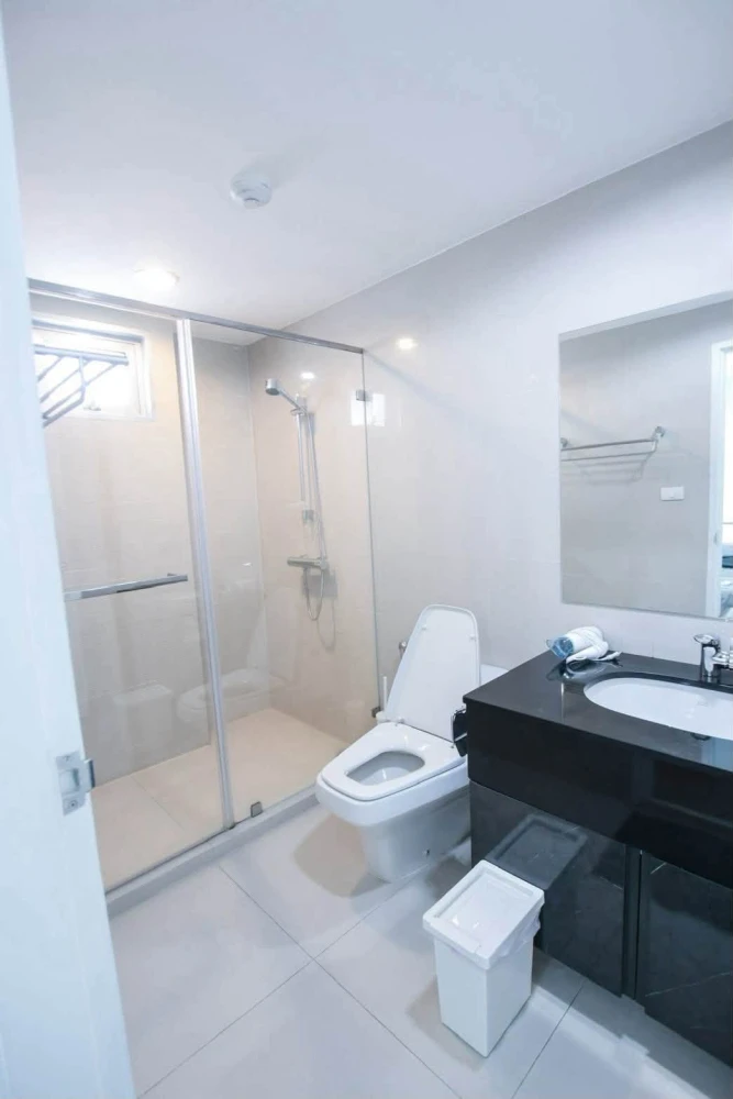 ให้เช่า Belle Grand Rama 9 ห้องใหญ่มากแบบ 3 ห้องนอน 3 ห้องน้ำ ชั้น 25 วิวเมืองสวย บรรยากาศดี