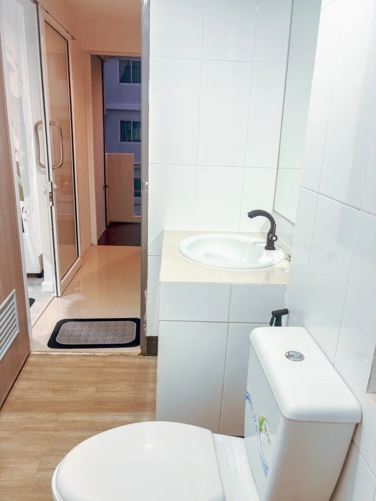 ให้เช่า Beston Condo 1 ห้องแต่งสวยคุมโทน มาพร้อมโซฟาตัวใหญ่น่านั่ง จองเลย