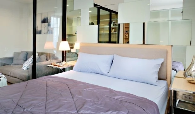 ให้เช่า Beyond Sukhumvit มาพร้อมเฟอร์และเครื่องใช้ไฟฟ้าที่ครบครัน สนใจจองเลย