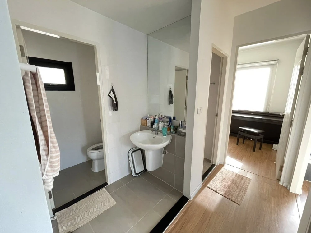 ให้เช่า Bleisure Charan 96/1 2 ห้องนอน พื้นที่ใช้สอยเยอะ ตกแต่งครบครัน หิ้วกระเป๋าเข้าอยู่ได้เลยจ้า