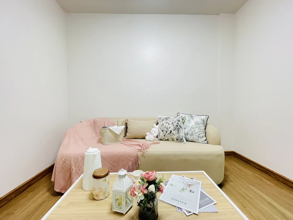 ให้เช่า Bliz Condominium Rama 9 - Hua Mak ห้องแต่งสวยคุมโทน มาพร้อมเฟอร์และสิ่งอำนวยความสะดวกครบครัน จองเลย