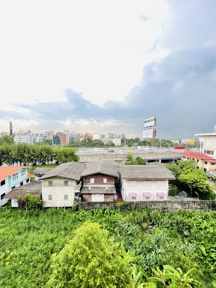 ให้เช่า Bliz Condominium Rama 9 - Hua Mak ห้องแต่งสวยคุมโทน มาพร้อมเฟอร์และสิ่งอำนวยความสะดวกครบครัน จองเลย