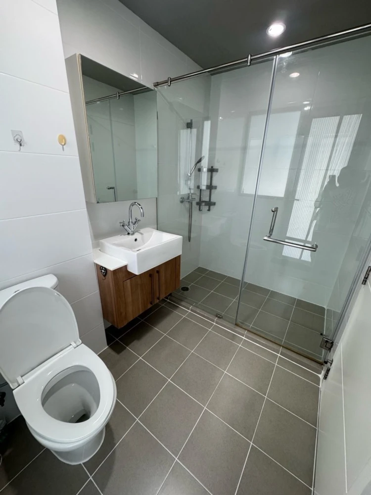 ให้เช่า Blocs 77 ชั้น 15 ห้องแต่งครบ พร้อมเข้าอยู่ สนใจจองเลย อย่ารอช้า