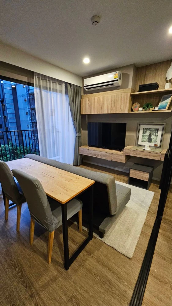 ให้เช่า Blossom Condo @ Sathorn-Charoenrat ชั้น 5 ห้องน่าอยู่ แต่งครบ สนใจจองเลย