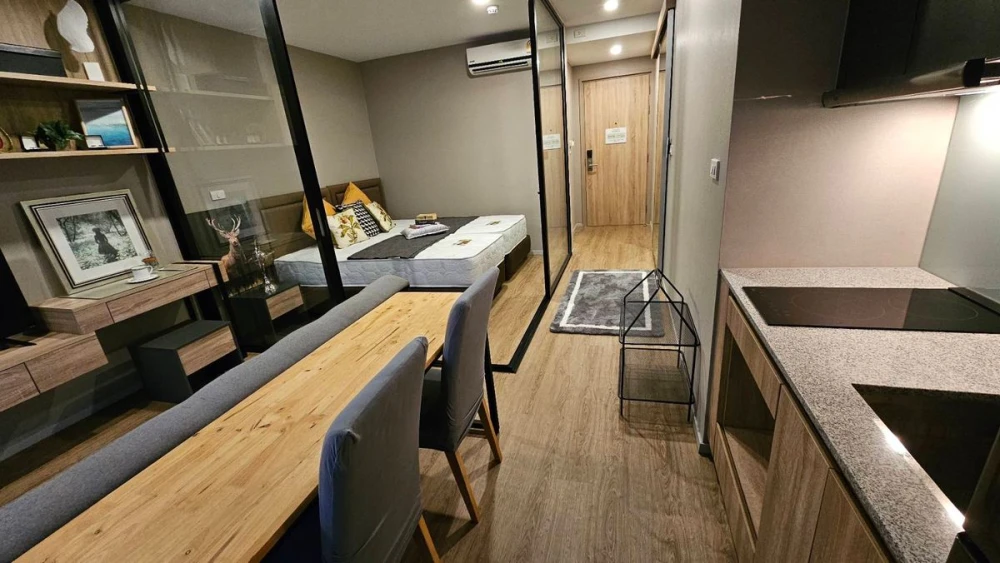 ให้เช่า Blossom Condo @ Sathorn-Charoenrat ชั้น 5 ห้องน่าอยู่ แต่งครบ สนใจจองเลย