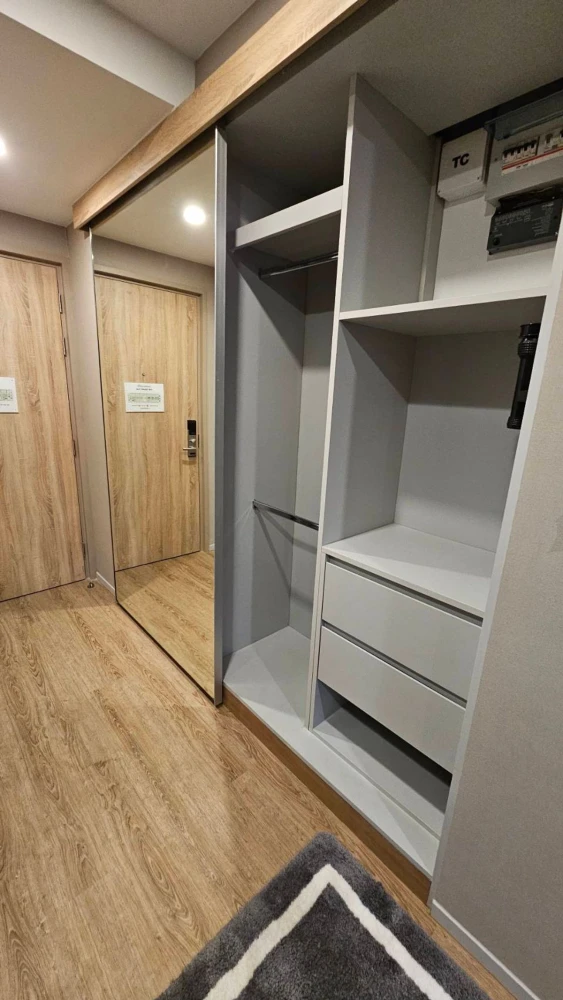 ให้เช่า Blossom Condo @ Sathorn-Charoenrat ชั้น 5 ห้องน่าอยู่ แต่งครบ สนใจจองเลย