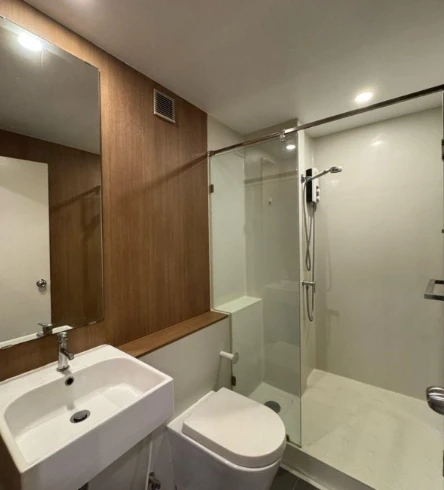 ให้เช่า Blossom Condo @ Sathorn-Charoenrat ชั้น 6 มาพร้อมการตกแต่งที่ครบครัน จองเลย