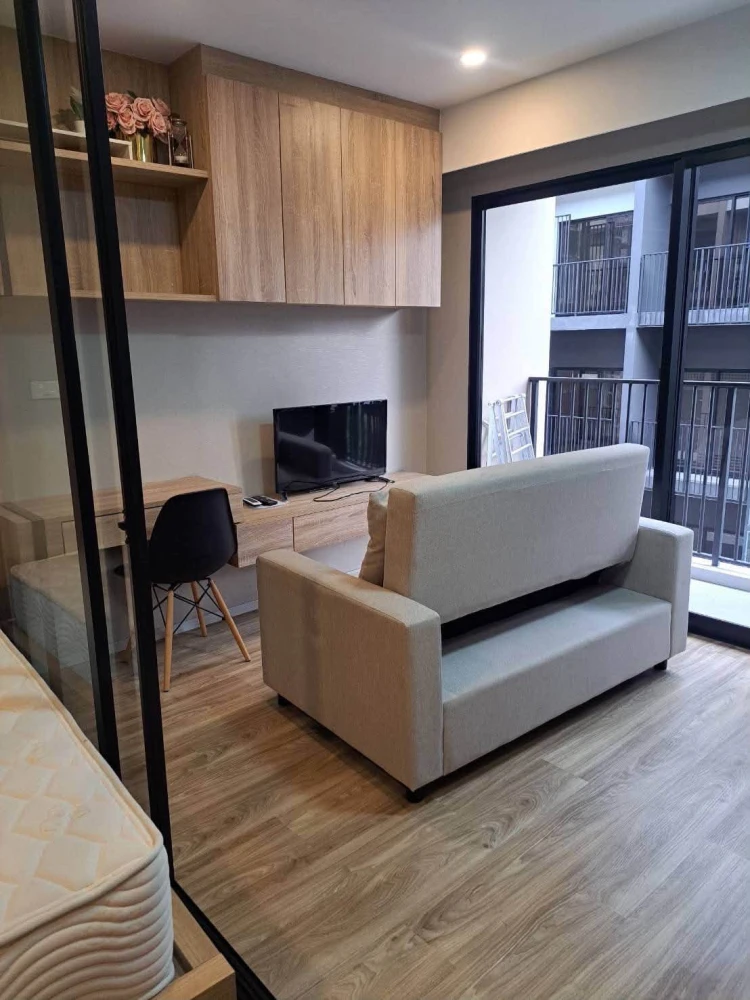 ให้เช่า Blossom condo @ Sathorn-Charoenrat มีเฟอร์นิเจอร์ครบครัน พร้อมเครื่องใช้ไฟฟ้าครบเซต รีบจองเลย