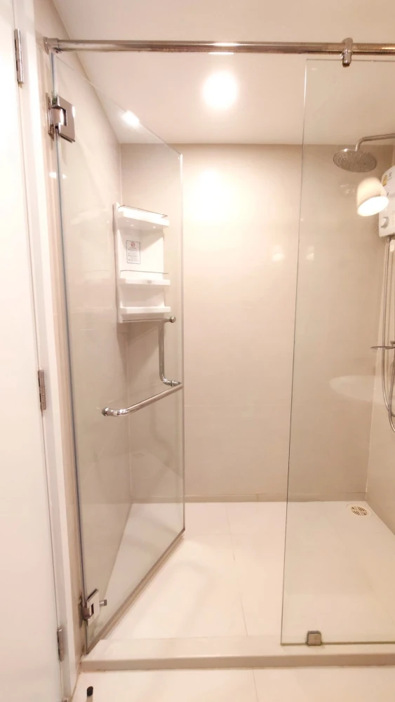 ให้เช่า Blossom Condo @Fashion ห้องน่าอยู่ เฟอร์พร้อม จองเลย