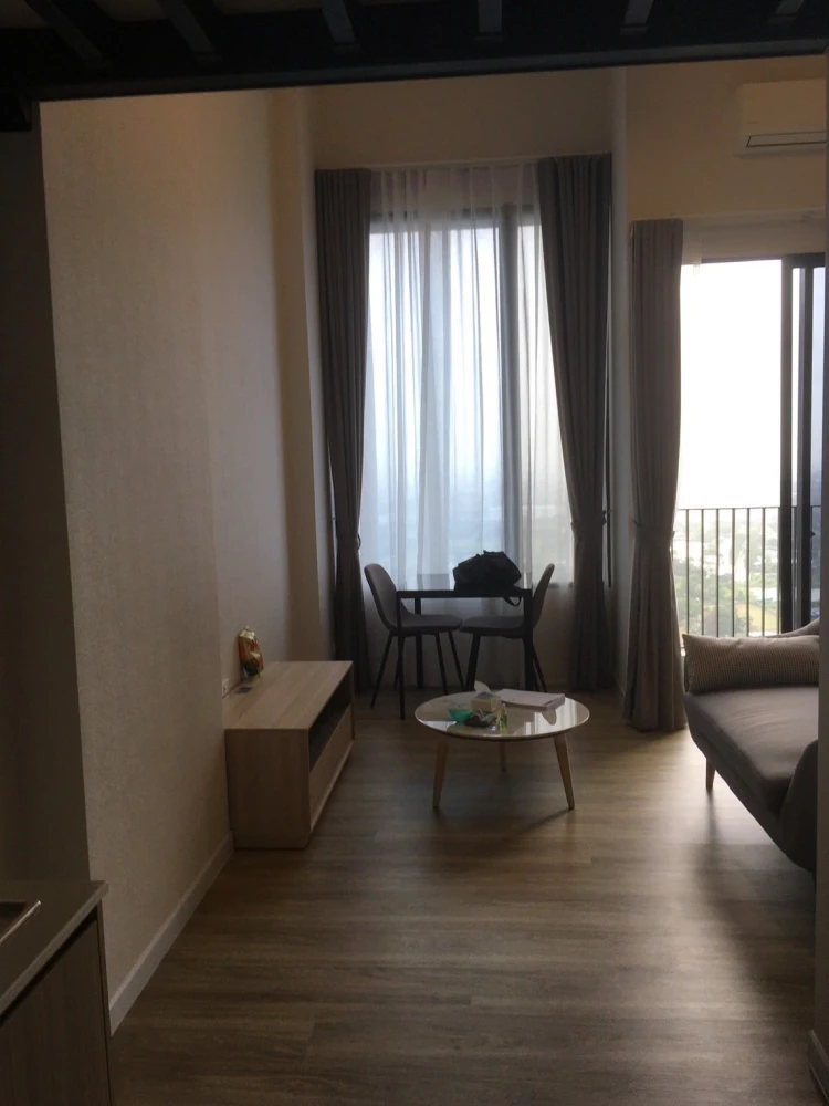 ให้เช่า Blossom Condo @Fashion ห้องพร้อมอยู่ สิ่งอำนวยความสะดวกครบครัน มาจองได้แล้ววันนี้ อย่าพลาด