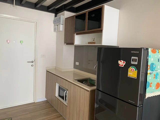 ให้เช่า Blossom Condo @Fashion ห้อง City view ชั้น 11 แต่งครบ พร้อมอยู่ จองเลย