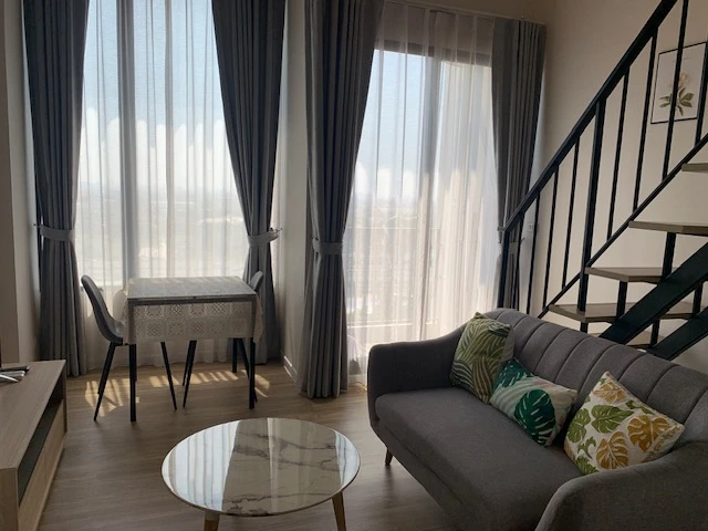 ให้เช่า Blossom Condo @Fashion ห้อง City view ชั้น 11 แต่งครบ พร้อมอยู่ จองเลย