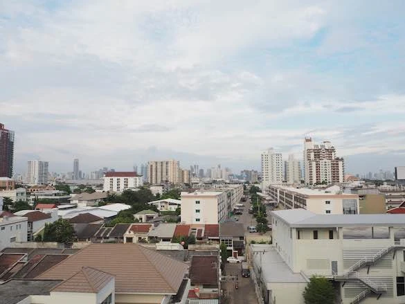 ให้เช่า Bridge สาทร-นราธิวาส ชั้น 7 มี walk-in closet พร้อม furniture ครบ ห้ามพลาด