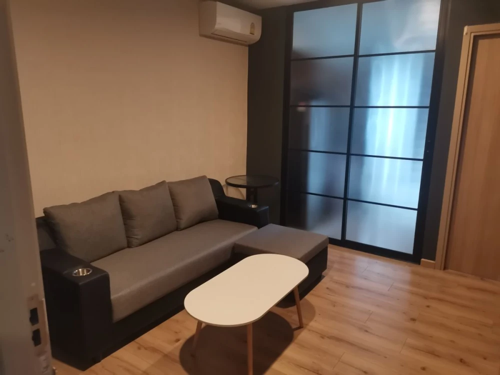 ให้เช่า Brix Condominium ห้องกว้าง อยู่สบาย แต่งครบ สนใจรีบจองเลย ด่วนๆ