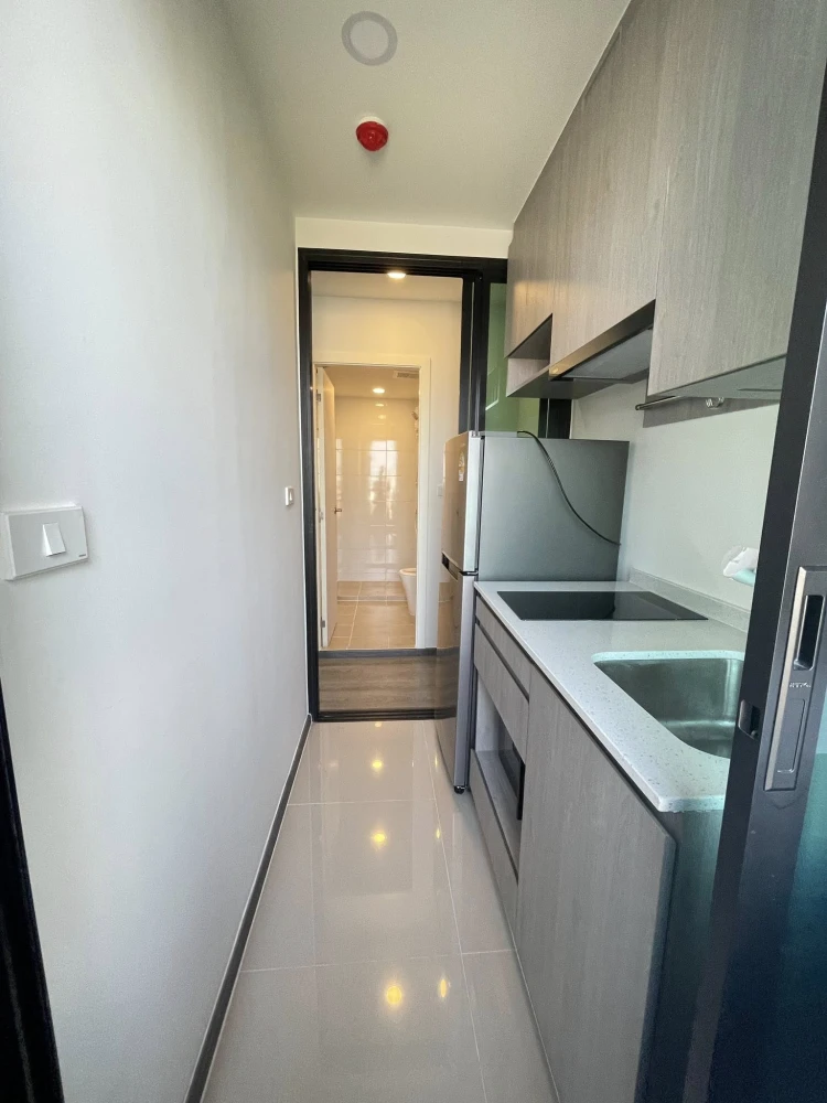 ให้เช่า Brixton Pet&Play Phahol 50 Station 1 ห้องนอน 1 ห้องน้ำ เฟอร์นิเจอร์ครบครัน เห็นวิวเมืองสวย จองเลย
