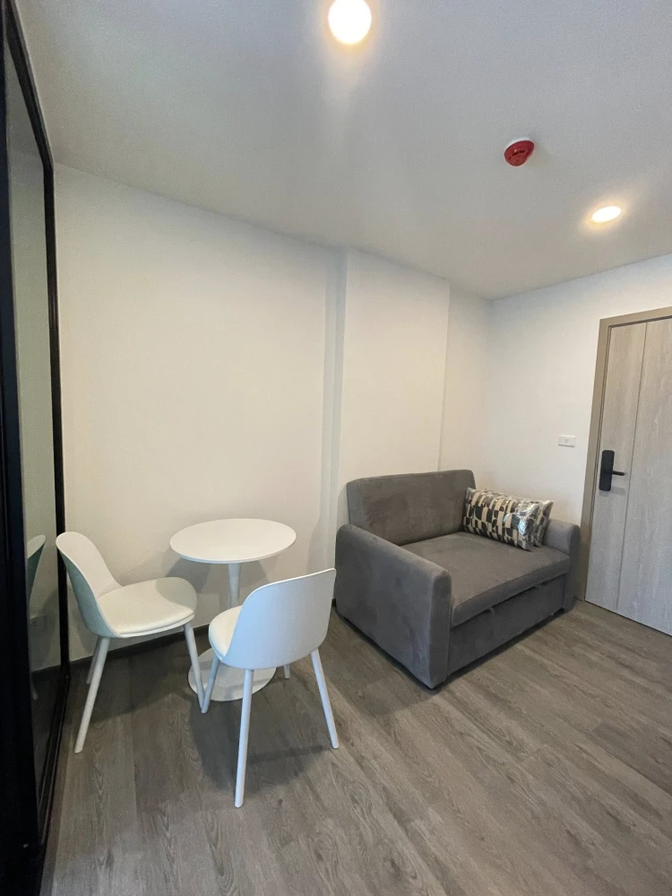 ให้เช่า Brixton Pet&Play Phahol 50 Station 1 ห้องนอน 1 ห้องน้ำ เฟอร์นิเจอร์ครบครัน เห็นวิวเมืองสวย จองเลย