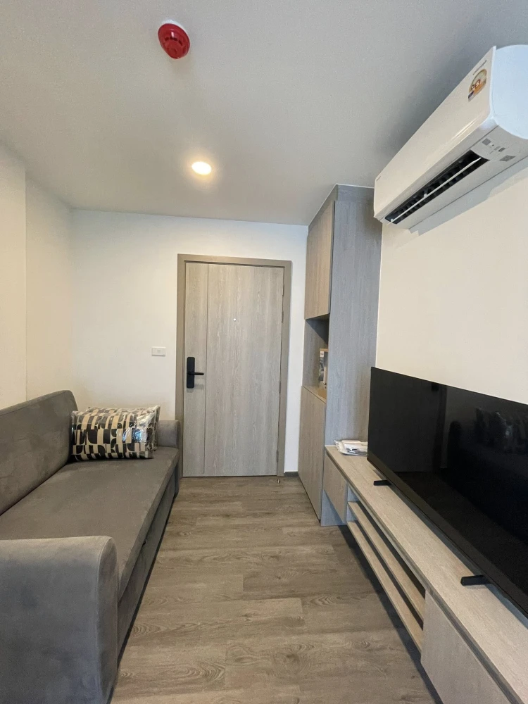ให้เช่า Brixton Pet&Play Phahol 50 Station 1 ห้องนอน 1 ห้องน้ำ เฟอร์นิเจอร์ครบครัน เห็นวิวเมืองสวย จองเลย