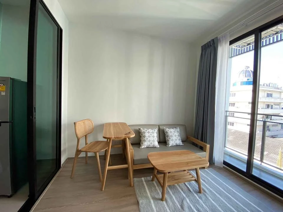 ให้เช่า Brompton Pet Friendly Sukhumvit 107 เลี้ยงสัตว์ได้เปิดเผยมาก ห้องไปไวมาก จองก่อนมีสิทธิ์ ก่อน