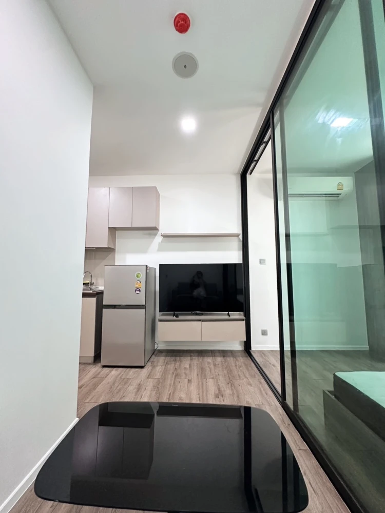 ให้เช่า Brown Condo Ratchada 32 ชั้น 2 ห้องน่าอยู่ มาพร้อมการตกแต่งที่ครบครัน จองเลย
