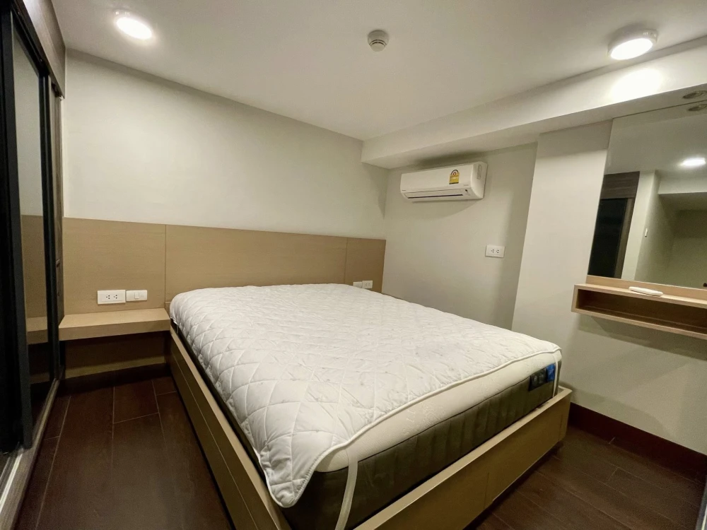 ให้เช่า C Ekkamai ห้องแบบลอฟท์ (ดูเพล็กซ์) ชั้น 41 สูงมากๆ พร้อมตกแต่งบิวท์อินเริ่ดๆ พลาดแล้วจะเสียใจ