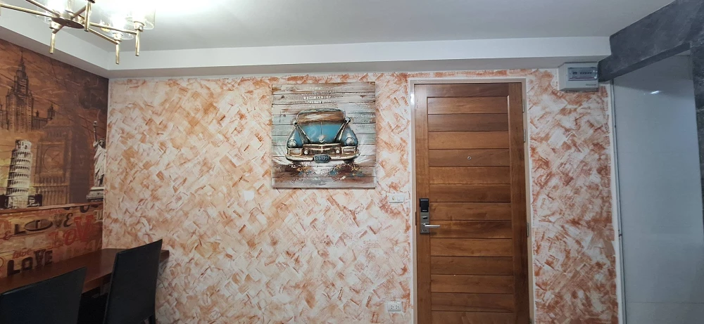 ให้เช่า C Style Condo มีติดวอลเปเปอร์ลายสวย ห้องแต่งพร้อมอยู่ได้เลย