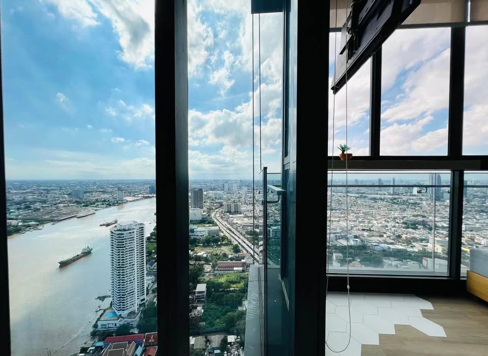 ให้เช่า CANAPAYA RESIDENCES คอนโดหรูริมแม่น้ำเจ้าพระยา พร้อมท่าเรือส่วนตัว ห้องมุม ทุกห้องมองเห็นวิวแม่น้ำแบบพาโนรามา รีบจองเลย