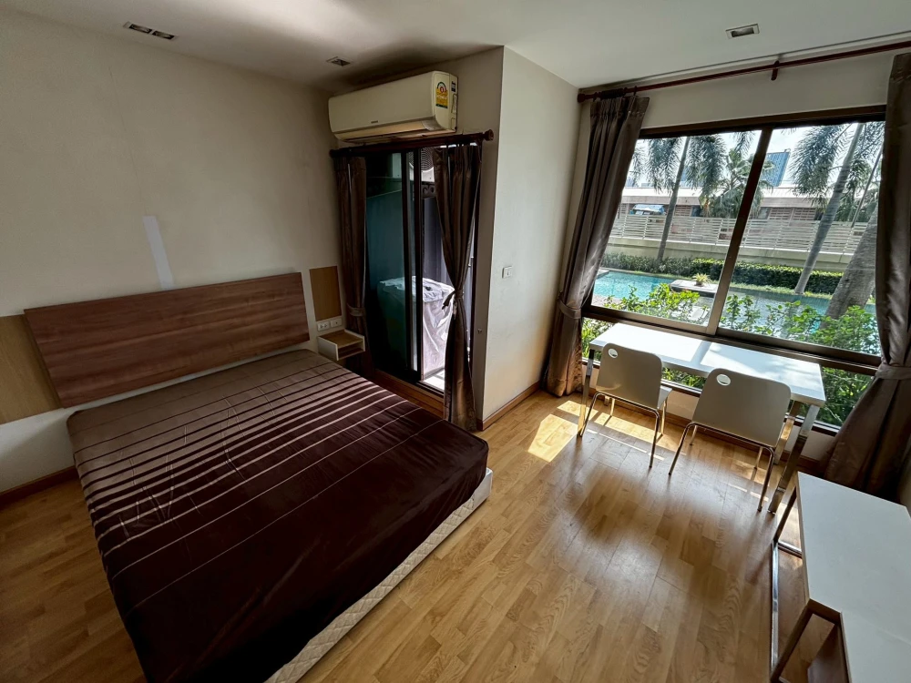 ให้เช่า Casa Condo Asoke-Dindaeng ห้องสตูดิโอ ชั้น 5 มาพร้อมเฟอร์นิเจอร์ครบครัน จองเลยตอนนี้