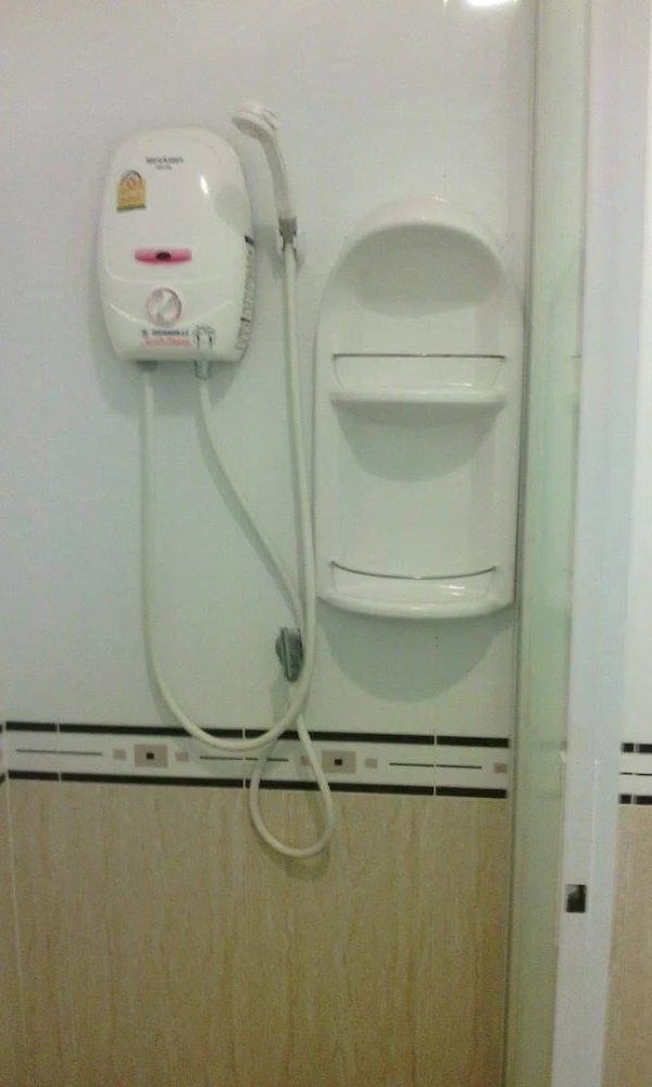 ให้เช่า CC Condominium 1 ห้องสตูดิโอ เฟอร์นิเจอร์และเครื่องใช้ไฟฟ้าครบครัน จองเลยจ้า