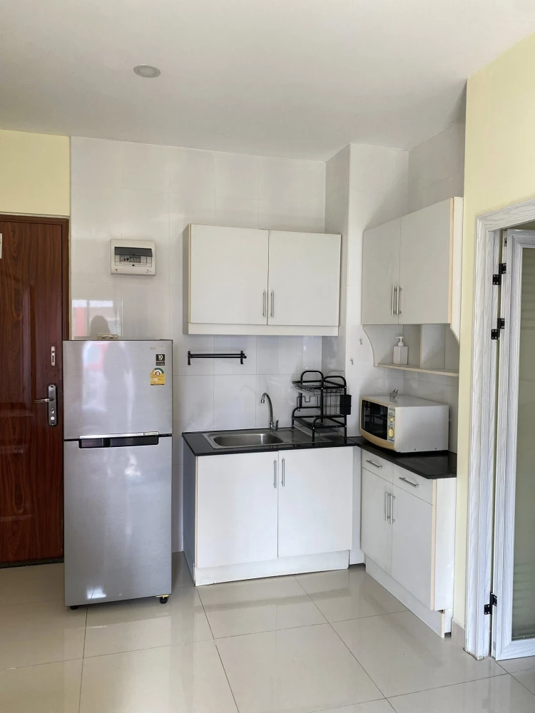 ให้เช่า CC Condominium 2 ชั้น 4 วิวสระว่ายน้ำ เฟอร์นิเจอร์ & เครื่องใช้ไฟฟ้า (แต่งครบ) ย้ายเลย อย่ารีรอ