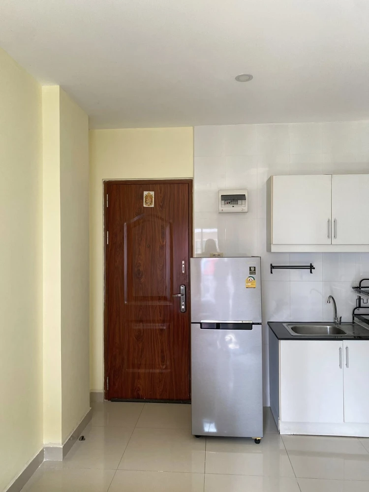 ให้เช่า CC Condominium 2 ชั้น 4 วิวสระว่ายน้ำ เฟอร์นิเจอร์ & เครื่องใช้ไฟฟ้า (แต่งครบ) ย้ายเลย อย่ารีรอ