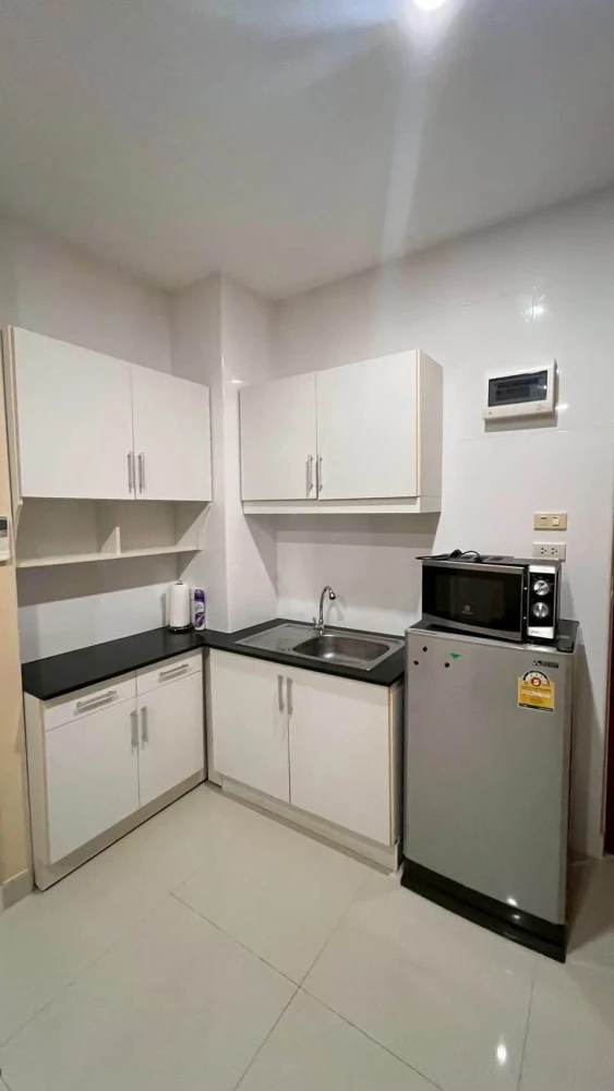 ให้เช่า CC Condominium 2 ห้องพร้อมอยู่ กว้างขวางอยู่สบาย จองเลย ห้ามพลาด +++