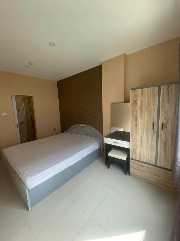 ให้เช่า CC Condominium 2 ห้องพร้อมอยู่ กว้างขวางอยู่สบาย จองเลย ห้ามพลาด +++