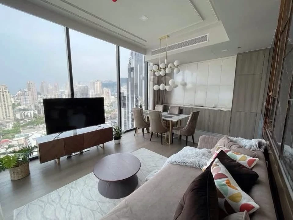 ให้เช่า Celes Asoke 2 ห้องนอน มาพร้อมการตกแต่งที่ครบครัน จองเลย ด่วนๆ
