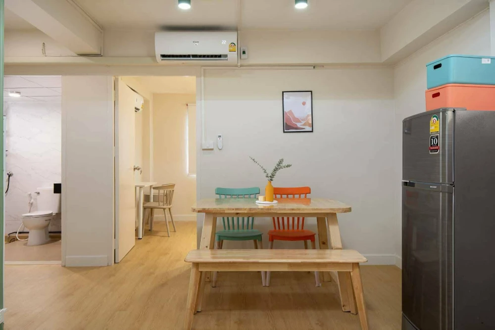 ให้เช่า Century Park Condominium ชั้น 3 ห้องแต่งครบ น่าอยู่ จองเลย ด่วนๆ