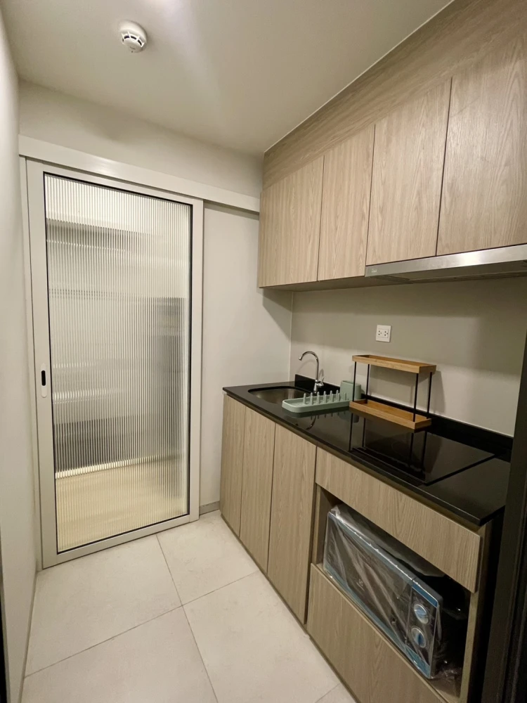 ให้เช่า Chambers On-nut Station ห้องชั้น 5 เฟอร์นิเจอร์ครบครัน วิวสวนสวย ไม่บล็อค ช้าหมดอดนะ