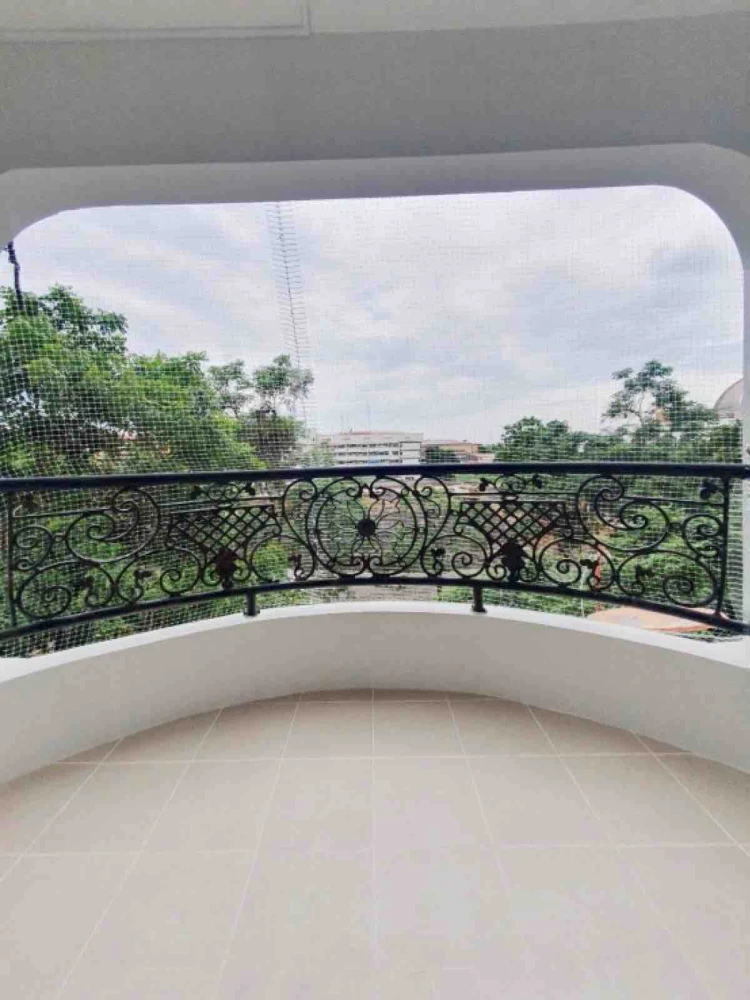 ให้เช่า Champs Elysees Tiwanon ห้องน่าอยู่ ชั้นไม่สูงมาก กว้างขวาง ราคาสบายกระเป๋า จองเลย