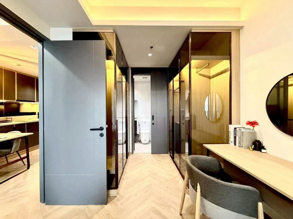 ให้เช่า Chapter Chula–Samyan ห้องแต่งน่าอยู่ พื้นที่ใช้สอยจุใจ สะดวกครบจบที่นี่ มาแต่ตัวเข้าอยู่ได้เลย