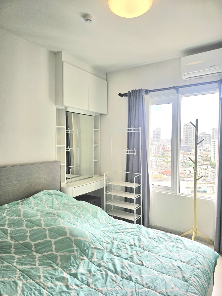 ให้เช่า Chapter One Eco Ratchada-Huai Khwang 1 ห้องนอน 1 ห้องน้ำ ทำเลดี เฟอร์นิเจอร์ครบครัน หิ้วกระเป๋าเข้าอยู่ได้เลยจ้า