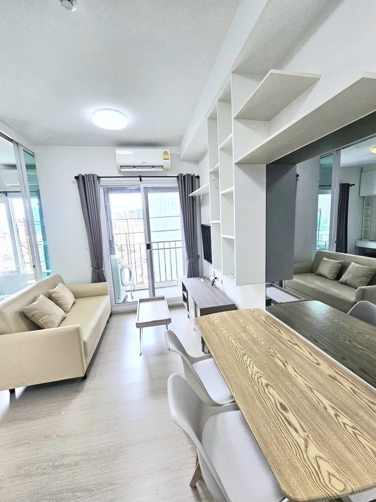 ให้เช่า Chapter One Eco Ratchada-Huai Khwang 1 ห้องนอน 1 ห้องน้ำ ทำเลดี เฟอร์นิเจอร์ครบครัน หิ้วกระเป๋าเข้าอยู่ได้เลยจ้า