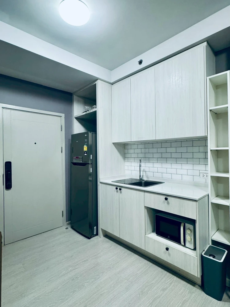 ให้เช่า Chapter One Shine Bangpo 1 ห้องนอน 1 ห้องน้ำ เฟอร์และเครื่องใช้ไฟฟ้าครบครัน จองเลย