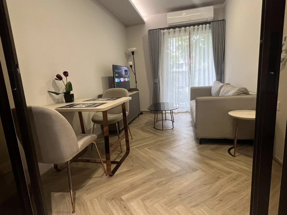 ให้เช่า Chapter Thonglor 25 ห้องพร้อมอยู่ สิ่งอำนวยความสะดวกครบ พื้นที่ใช้สอยจุใจ มาจองเลย อย่าพลาด