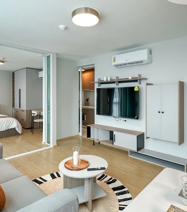 ให้เช่า Chateau In Town Phaholyothin 11 ชั้น 6 วิวต้นไม้  เงียบ โทนโมเดิร์นเรียบหรู แยก  โซนทำงาน/ห้องนอนชัด จองเลย